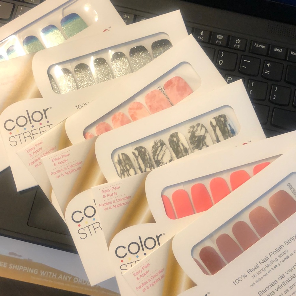 RESERVED - Set of 10 New Color Street Nails